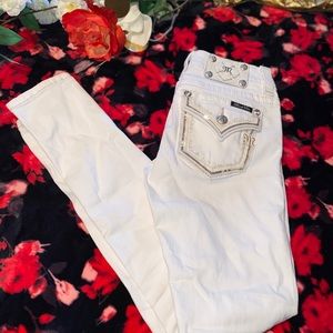•MISS ME SKINNY JEANS•